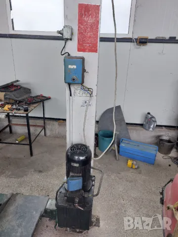 Подемник четириколонен, снимка 4 - Подемници - 47775590