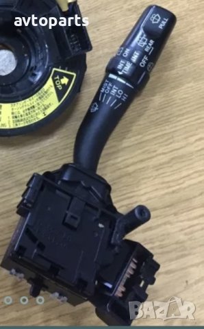 Toyota corolla verso 2008година лост чистачки, снимка 2 - Части - 40463780