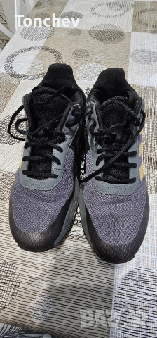 детски маратонки adidas, снимка 3 - Детски маратонки - 54160942