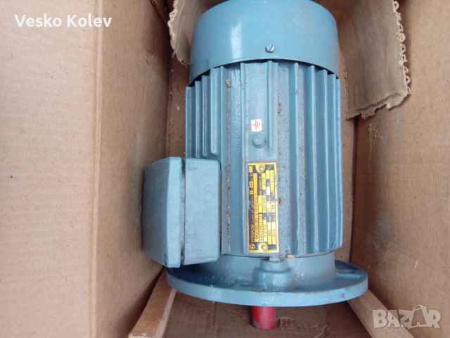 EЛЕКТРОМОТОР, снимка 3 - Електродвигатели - 52920465