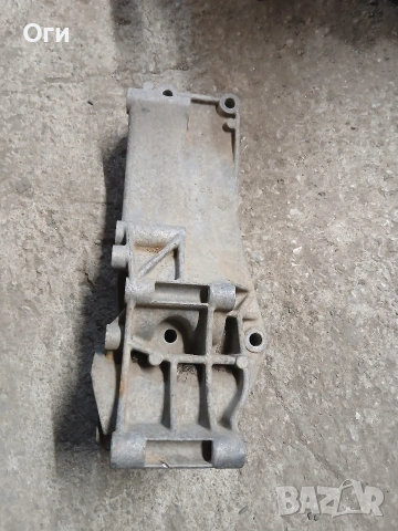 Стоика алтернатар / динамо за Фолксваген Поло , Сеат Ибиза и Кордоба 93-99г. 032 145 169 R