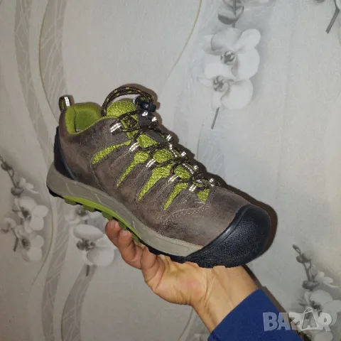 Водоустойчиви  туристически обувки KEEN Bryce nomer 38, снимка 2 - Други - 48004827