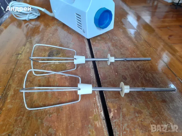 Стар миксер AKA Komet RG 25, снимка 5 - Антикварни и старинни предмети - 48427212