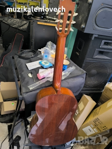 Класическа китара Yamaha G-231-II (УПОТРЕБЯВАНА) като нова , снимка 7 - Китари - 52892193