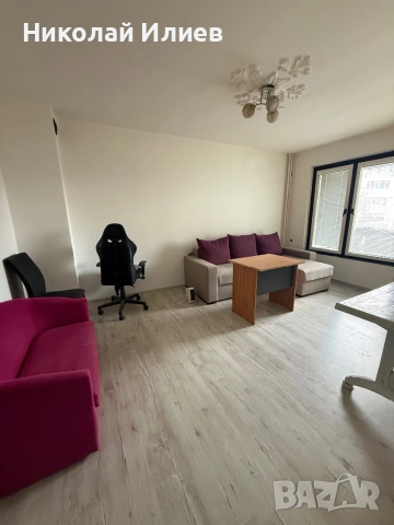 Тристаен под наем кв.Левски