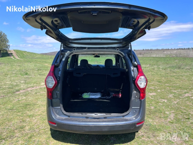 Dacia Lodgy 1.5 DCI, снимка 6 - Автомобили и джипове - 54123689
