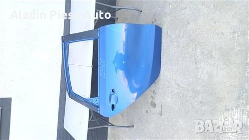 Задна дясна врата Kia Ceed Hatchback година 2018 2019 2020 2021 2022 2023