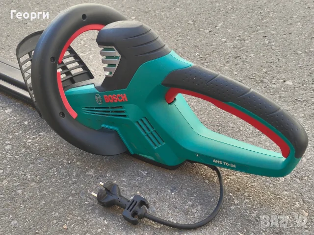 Храсторез Bosch AHS 70-34 700W, снимка 5 - Градинска техника - 56470055