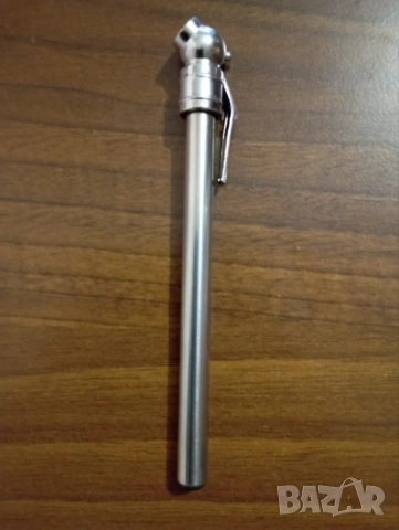 Манометър за гуми тип писалка