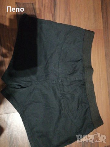 Гащи Nike , снимка 3 - Къси панталони и бермуди - 37543676