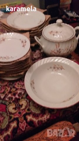 Голям нов ретро сервиз за хранене