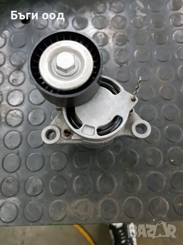 Обтяжна ролка пистов ремък за BMW f30 f34 f36 420xd 190hp, снимка 3 - Части - 38214794