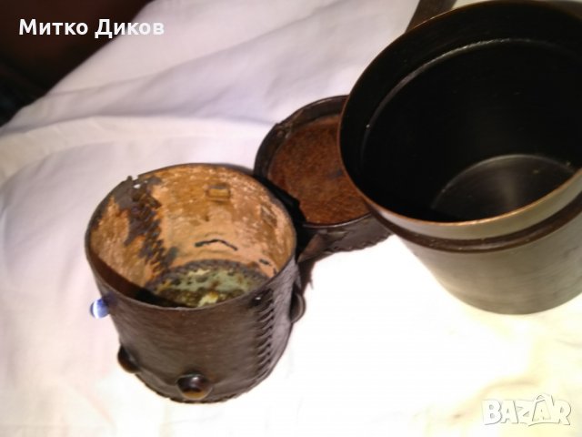 Метална медна чашка с обвивка естествена кожа с инкрустации от соца винтидж, снимка 10 - Колекции - 29428594