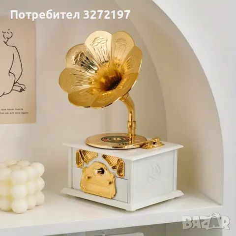 Винтидж Европейски Стил Грамофонна Музикална Кутия-Фонограф с кутия за бижута, снимка 1