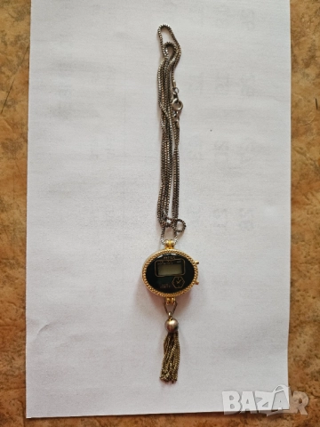 Дамски часовник с верижка