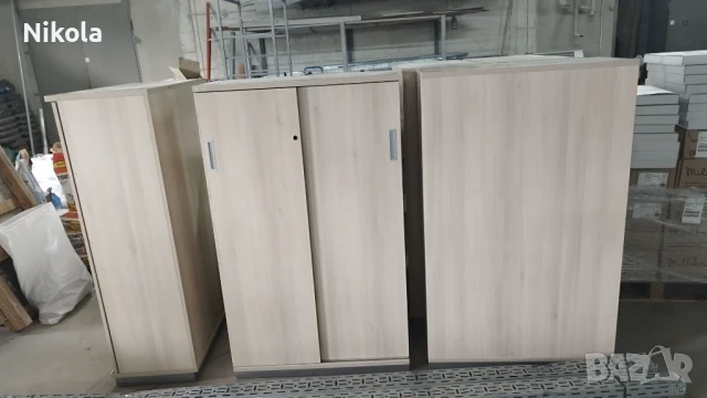 Двукрил гардероб с плъзгащи се врати и заключване - офис шкаф 90/150/46, снимка 2 - Шкафове и рафтове - 51280123