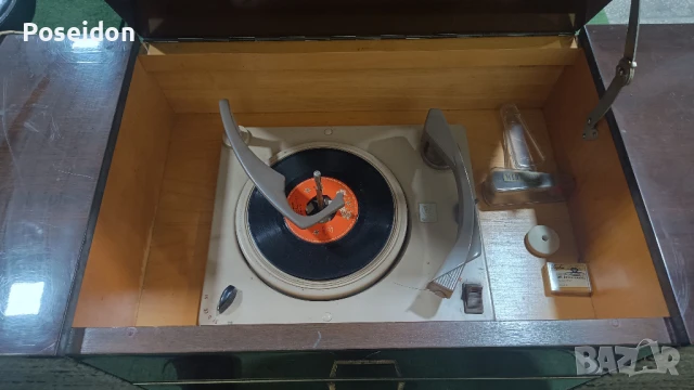 Лампово Радио Graetz Potpourri 5 1016, снимка 7 - Радиокасетофони, транзистори - 50783484