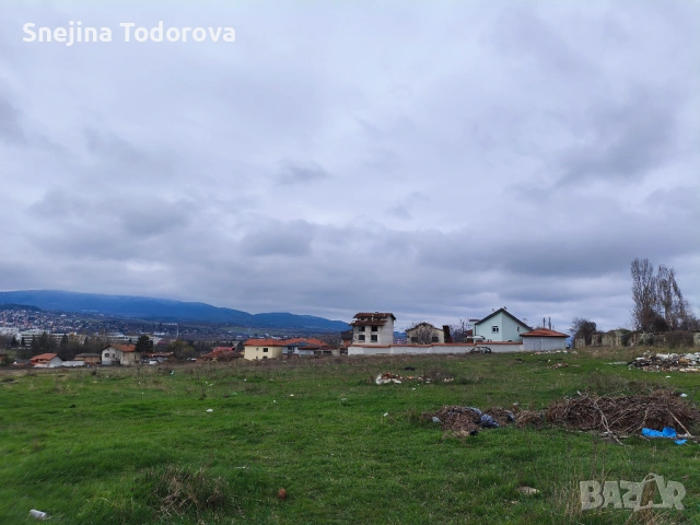 Продавам два съседни парцела в ж.к. Красна поляна 1, снимка 2 - Парцели - 54039682