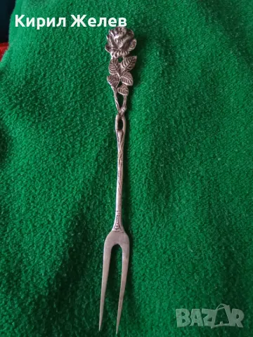 СТАРА ФЛОРАЛНА КОЛЕКЦИОНЕРСКА ДЕСЕРТНА СРЕБЪРНА ВИЛИЧКА СРЕБРО 800 ПРОБА 43001, снимка 15 - Колекции - 44376205