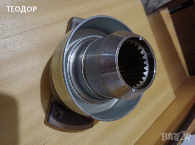 Вилка,фланец, снимка 2 - Селскостопанска техника - 54213798