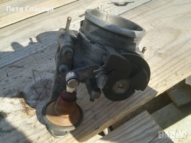 VW Passat Wagon B3 2.0 1992 Дроселова Клапа, снимка 2 - Части - 42754752