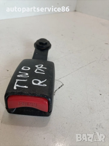 Закопчалка (катарама) на преден десен колан за Nissan Almera Tino (2005)