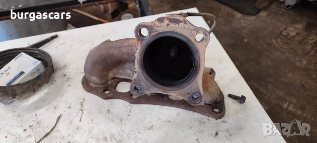 Изпускателен Колектор заден  ламбда сонда Nissan Murano Z51 3.5-256к. - 100лв, снимка 2 - Части - 50951287