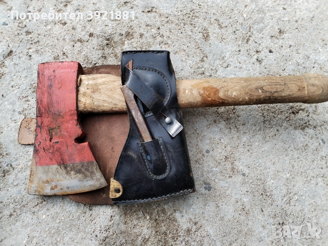 Немски пожарникарски брадви + колани, снимка 4 - Антикварни и старинни предмети - 52631882