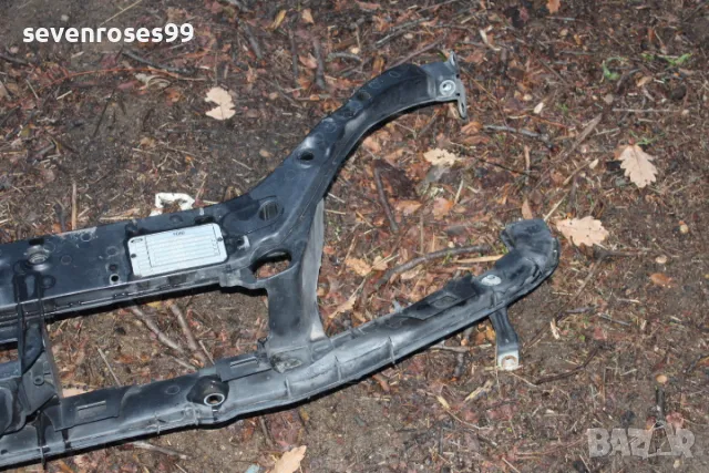 Маска Форд Фокус 1 Ford Focus 1  2M518B041CF, снимка 2 - Части - 48315472