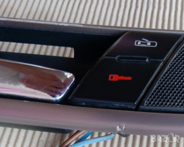 бутон вътрешна дръжка- предно ляво- Audi A6 c5- 4B1962107 , снимка 5 - Части - 37067975