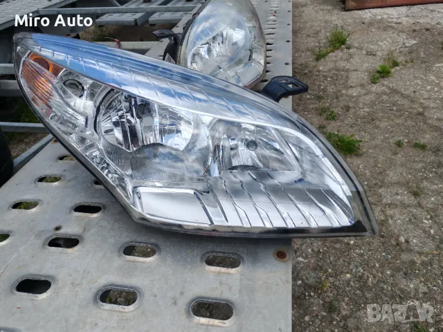 Ляв фар от Рено Меган 3 - 2008г - 2013г, снимка 2 - Части - 50113917