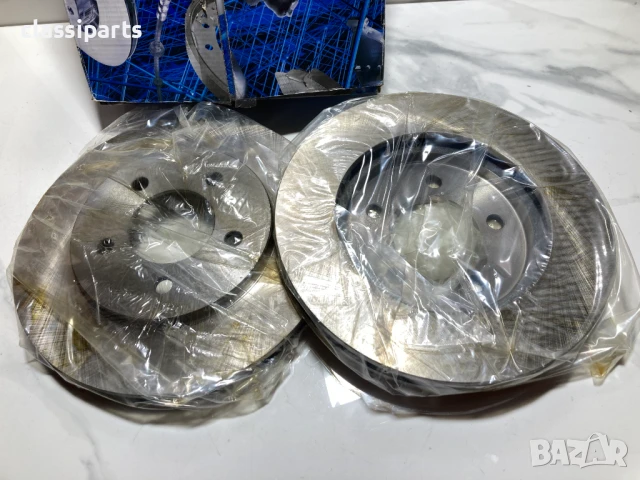 Спирачни дискове за Крайслер Воаяджър и Додж Караван / CHRYSLER Voyager, DODGE Caravan, снимка 2 - Части - 50688381