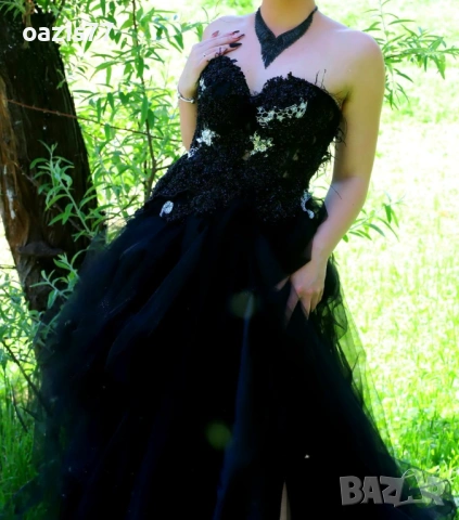 Абитуриентска рокля, р-р S, Подарък втора-по избор. Изработена по поръчка.И други рокли за повод