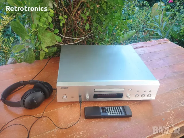 Onkyo DX-7555 CD player