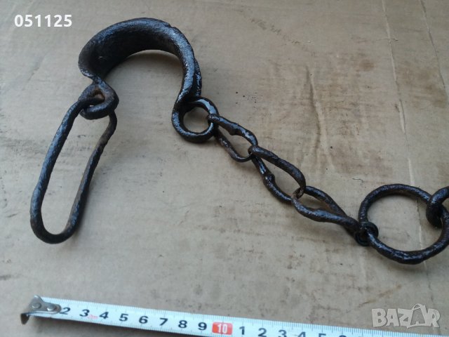 комплект ковани масивни букай , окови , пранги , белезници , снимка 5 - Антикварни и старинни предмети - 31758847