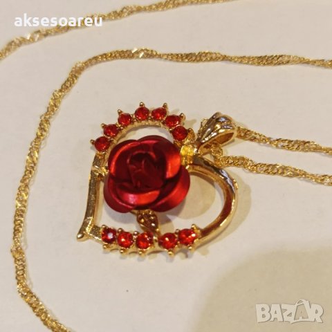Ново колие с висулка с червена роза Любовно сърце Жени Момиче Дама Златен цвят медальон за момичета , снимка 7 - Колиета, медальони, синджири - 37654813