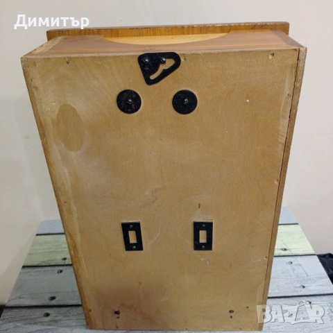 Рядък стенен часовник „Янтар“ (СССР) – работещ, с гонг и ключ, снимка 5 - Стенни часовници - 54024912