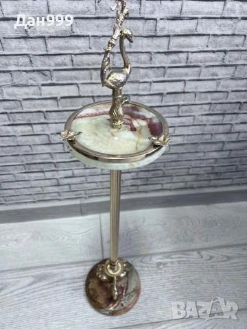 Винтидж паркетен пепелник, снимка 7 - Антикварни и старинни предмети - 53263819