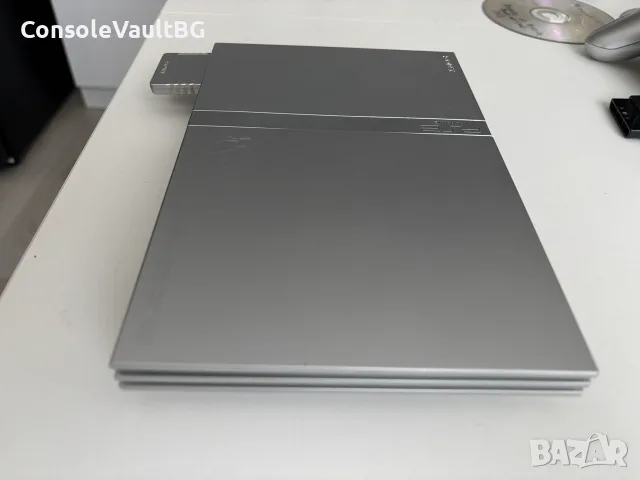 PlayStation 2 Slim Satin Silver с FCMB + кутия + 2 джойстика + 6 игри , снимка 3 - PlayStation конзоли - 56022893