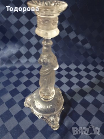 Кристален  свещник с религиозни мотиви, снимка 5 - Антикварни и старинни предмети - 42612534