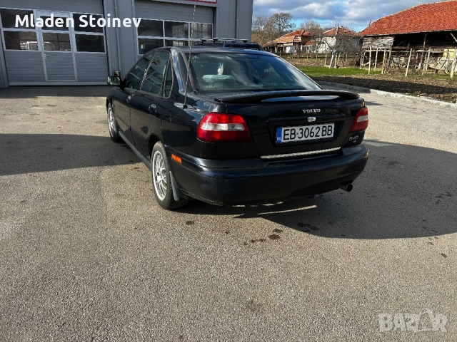 Volvo s40 1.8i десен волан, снимка 3 - Автомобили и джипове - 52998586