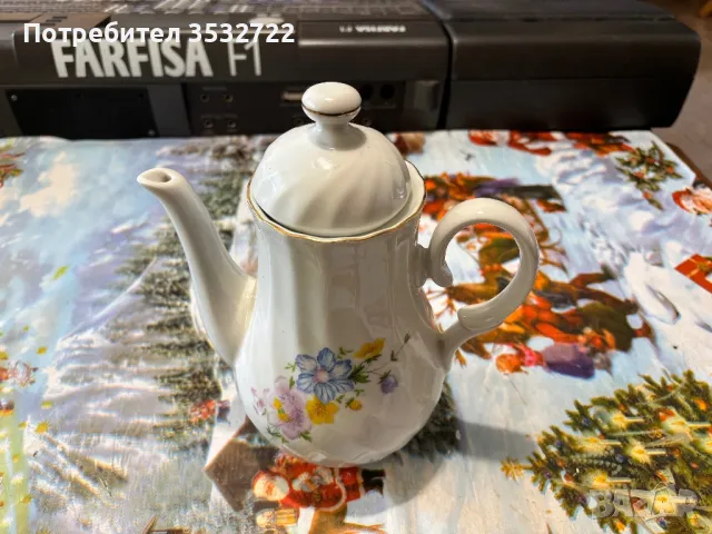 Български порцеланов чайник