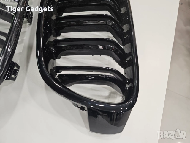 Двойна централна решетка (бъбреци) BMW Серия 3 F30/F35 2012–2018 черен гланц, снимка 2 - Части - 54244045