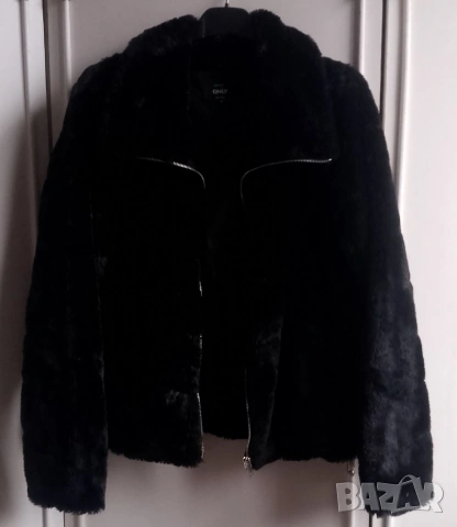 късо палто , снимка 2 - Палта, манта - 53025528