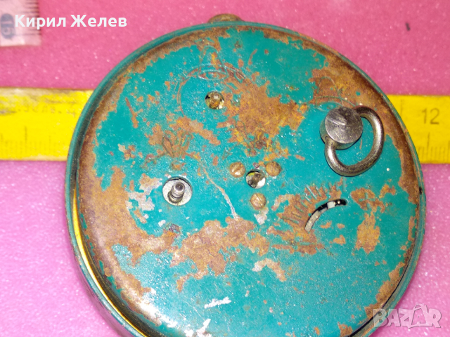 SLAVA MADE in USSR Стар КОЛЕКЦИОНЕРСКИ Механичен РУСКИ БУДИЛНИК с РИМСКИ ЦИФЕРБЛАТ СЛАВА СССР 28660, снимка 11 - Антикварни и старинни предмети - 44545637