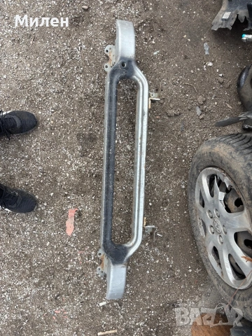 Греда предна горна Пежо 407, снимка 2 - Части - 53965155