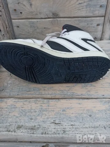 Детски маратонки Nike Jordan, снимка 5 - Детски маратонки - 49841040