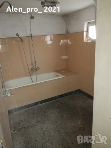 Продавам къща в с.Караджово, снимка 10 - Къщи - 51871186