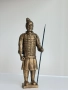 Детайлна и реалистична статуетка на войн от "Теракотената армия" в пълно бойно снаражение, снимка 3