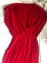 Дамска червена рокля с цепка, снимка 3